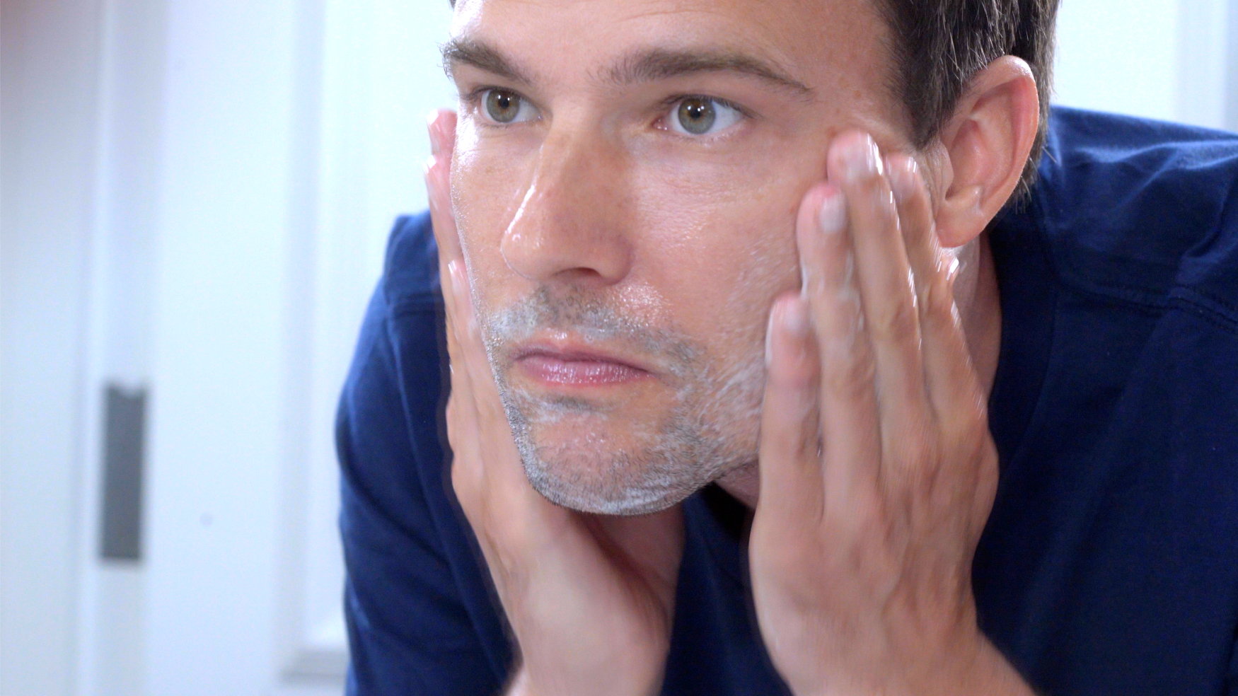 Five Men's Face Scrubs That Aren't "Scrubs"