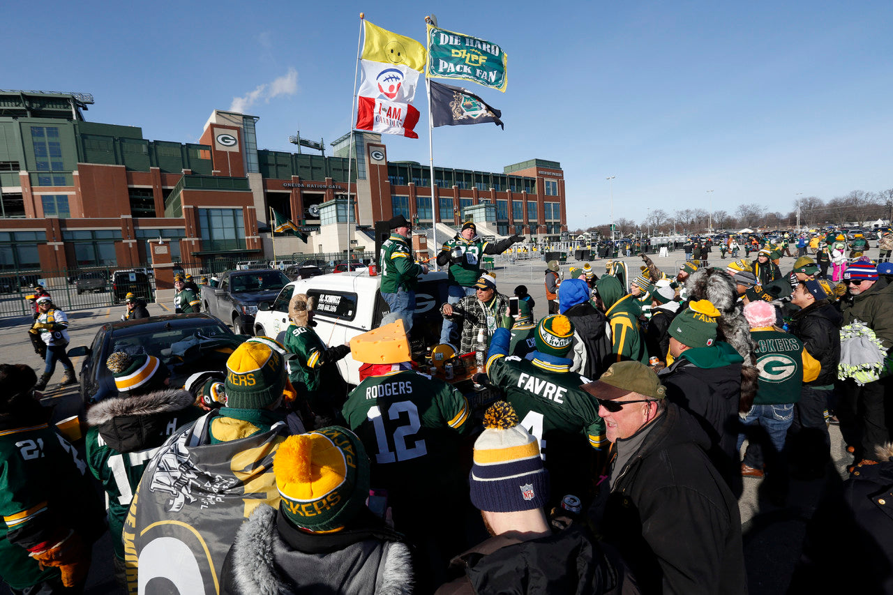 Tailgating Like A Pro Is Easy When You Stack Your Team With The Best Gear In The Stadium Lot