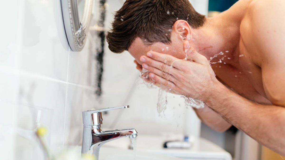 The Top 5 Face Washes For Men & Why You Should Be Using One